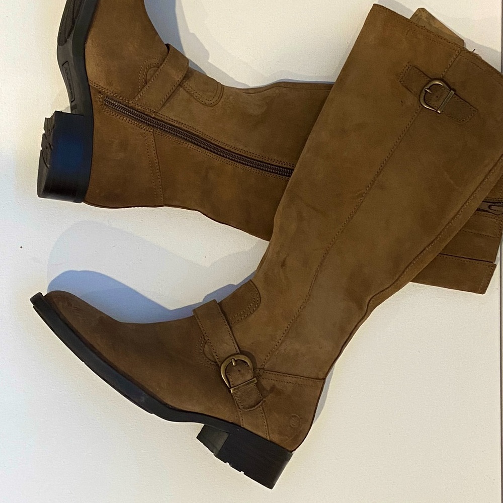 Born Medium Brown Knee High Boot 6.5